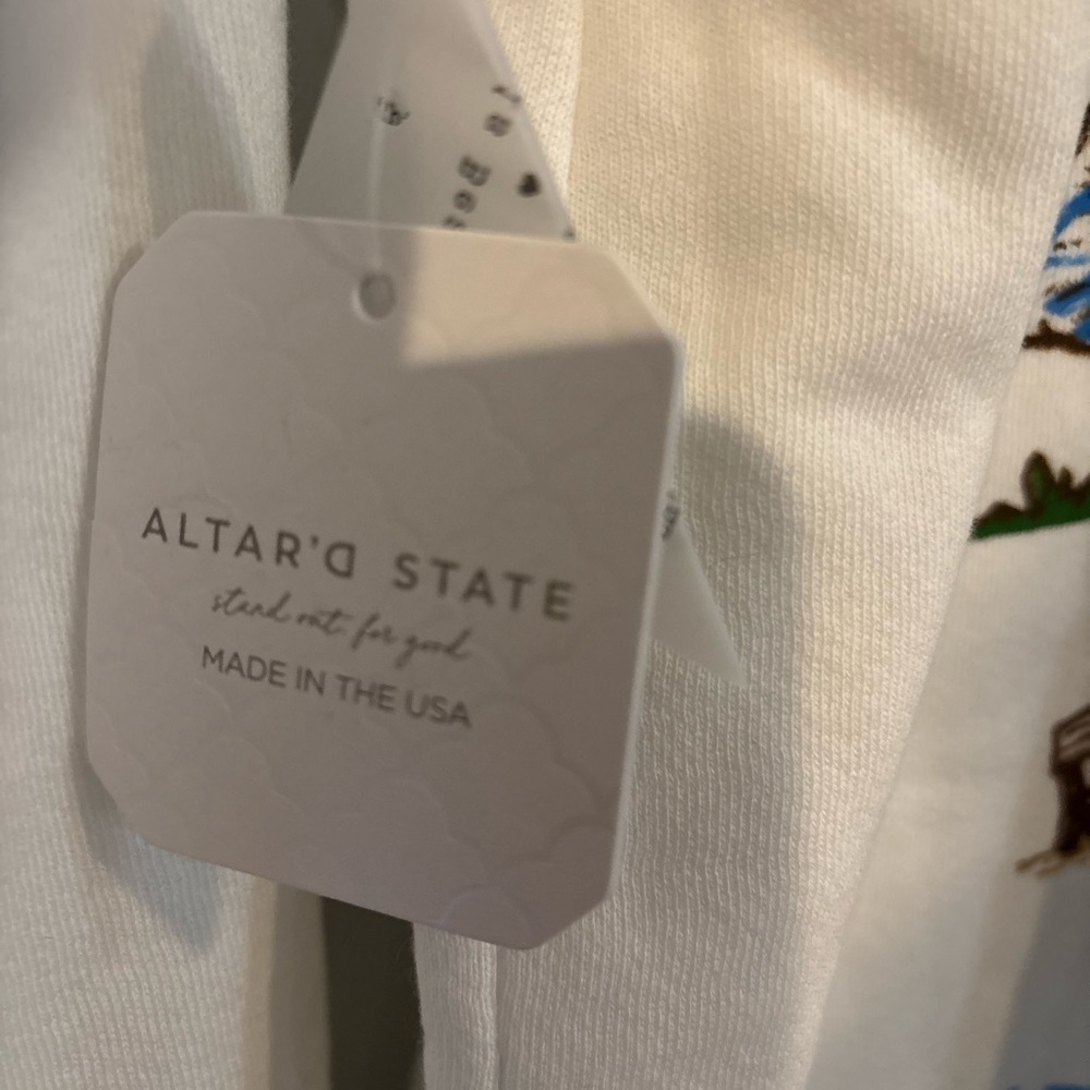 Altar’d State Camping Sweatshirt NWT - Picture 4 of 5